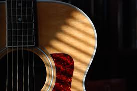 guitar acoustic